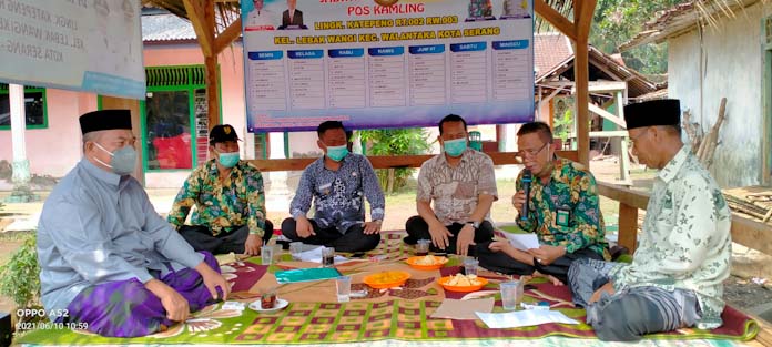 Camat Walantaka Bersama kepala Kelurahan Lebakwangi, Monev Kesiapan LRLA