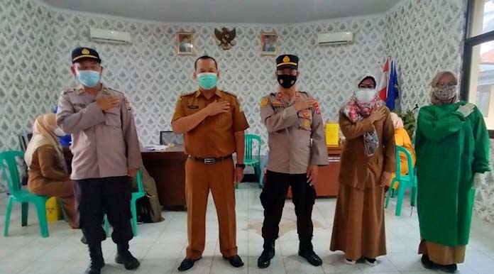 Kecamatan Walantaka Pasilitasi , Polsek Walantaka Gelar Vaksinasi